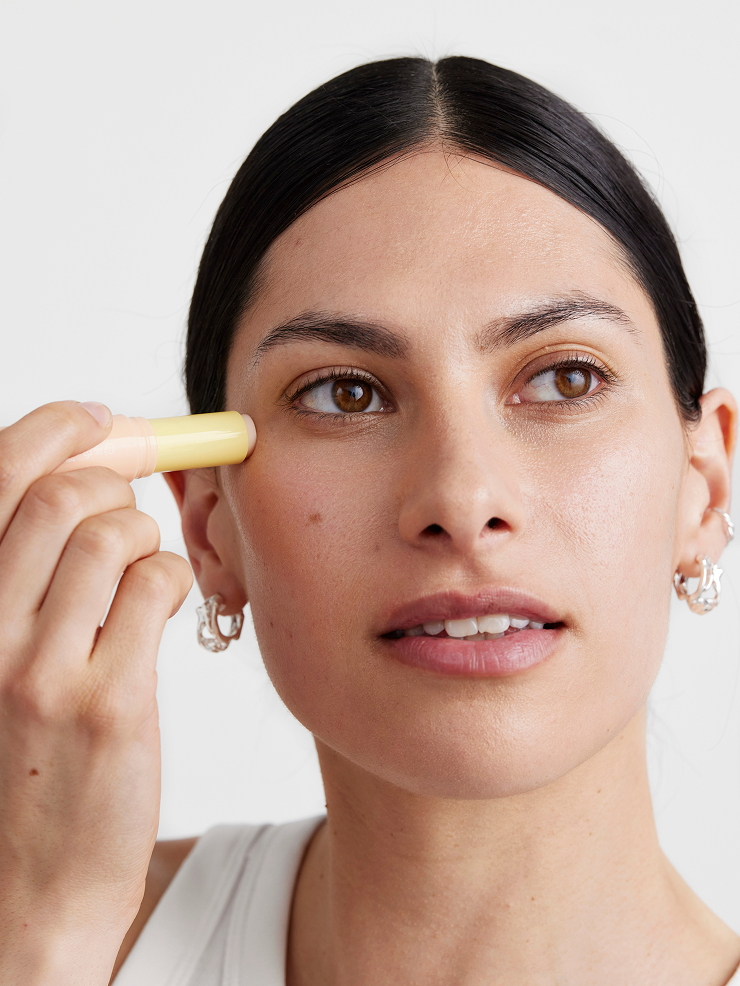 xlash-brightening-vitamin-c-eye-stick-augenserum-stick image 5