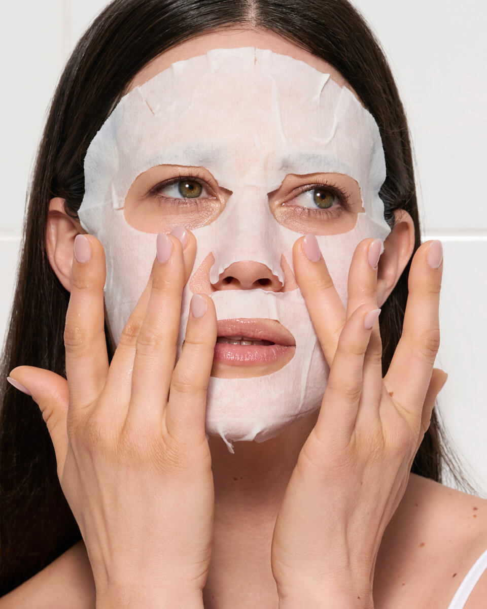 your-kaya-twarz-milky-compress-tuchmaske-serum-feucht image 5